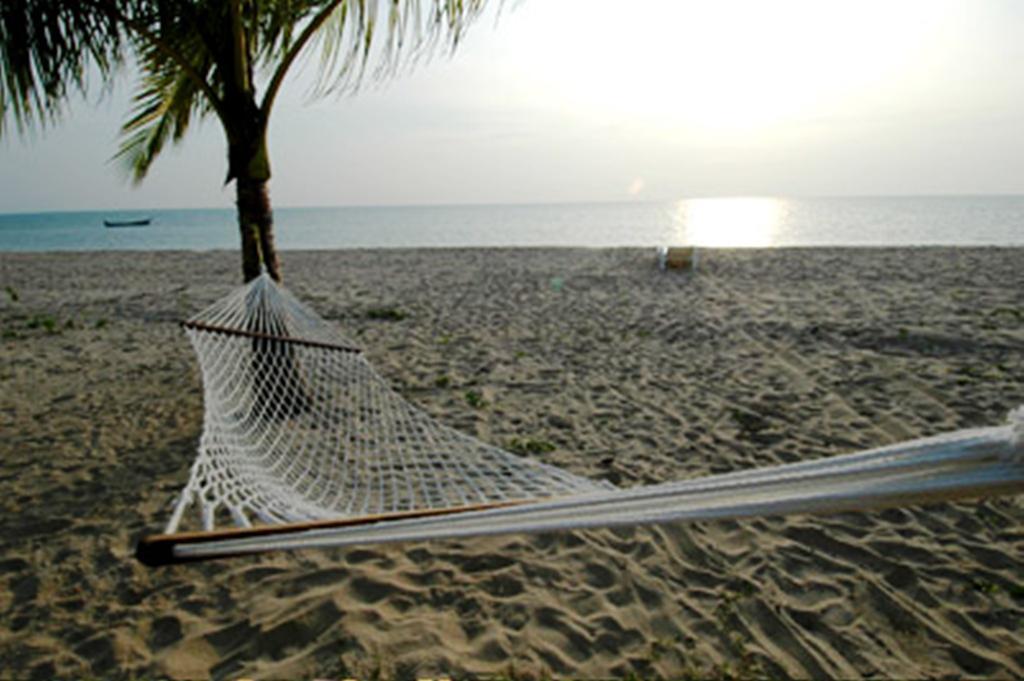 Anandah Beach Resort Ban Thung Tuk Extérieur photo